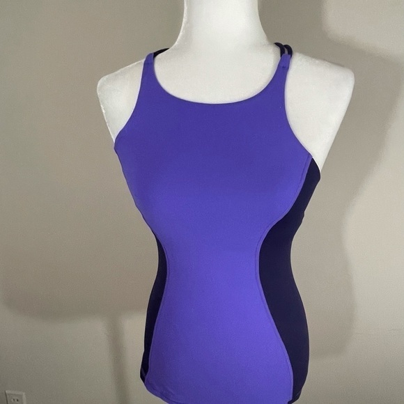 Lululemon sz sm virtuous tank top shelf bra - Picture 11 of 12